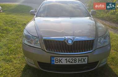 Універсал Skoda Octavia 2012 в Луцьку