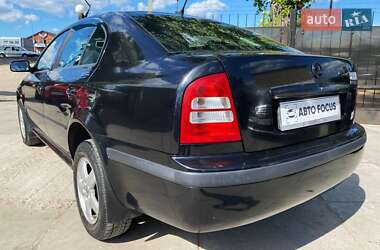 Лифтбек Skoda Octavia 2008 в 
