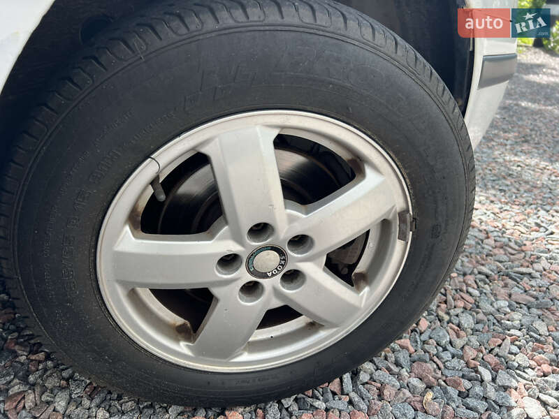 Универсал Skoda Octavia 2008 в Чернигове