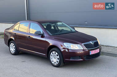 Ліфтбек Skoda Octavia 2013 в 