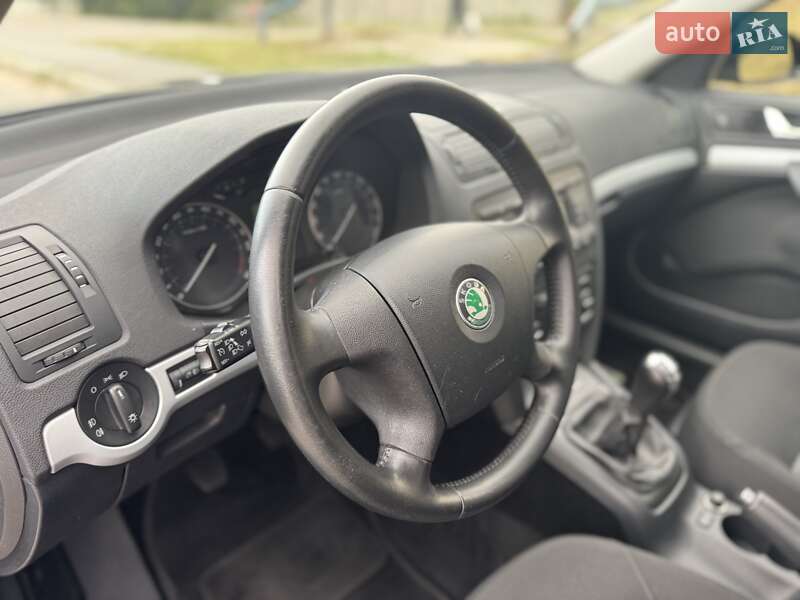 Универсал Skoda Octavia 2007 в Харькове