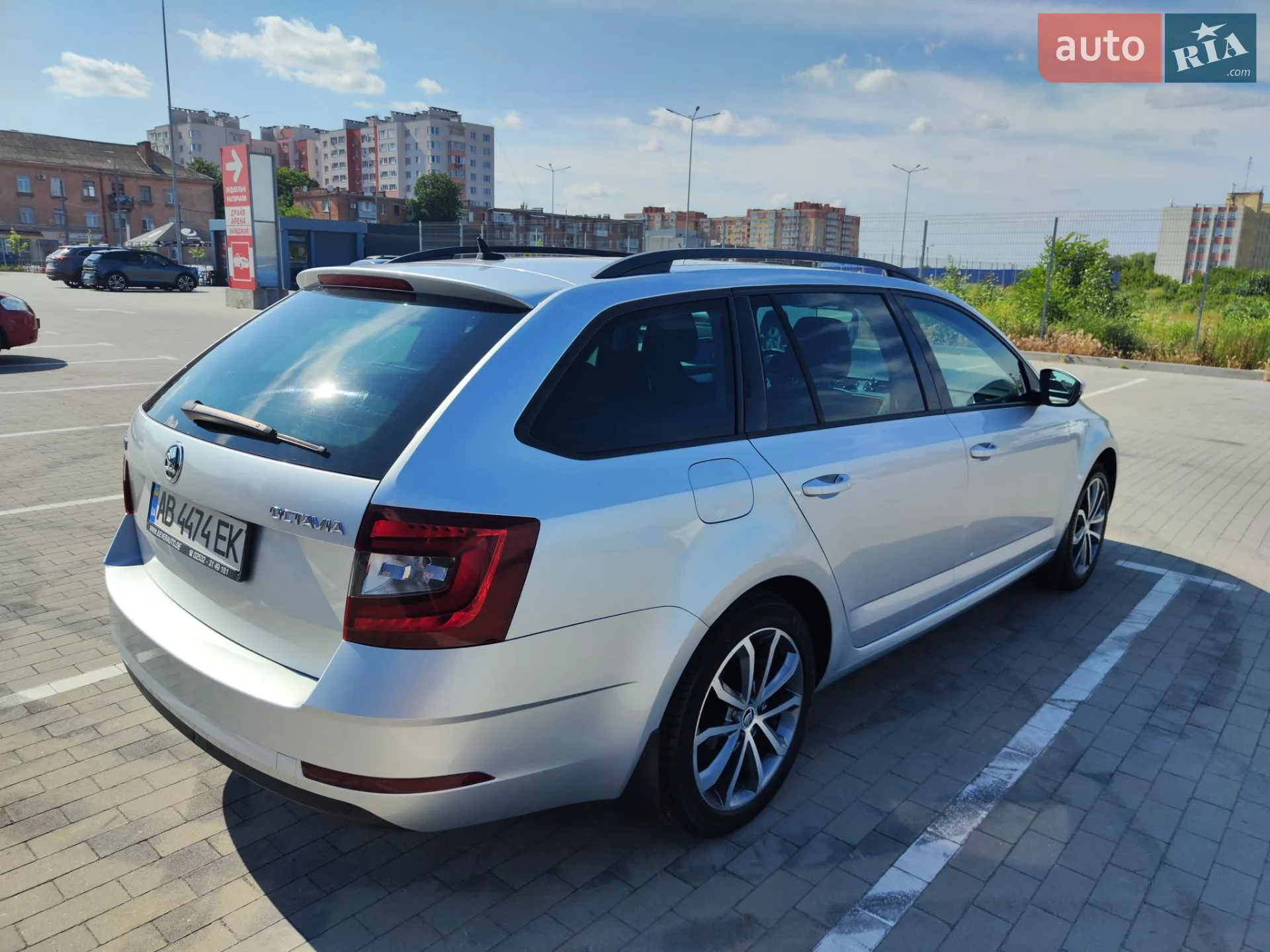 2017 Skoda Octavia - мініатюра 8