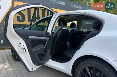 Лифтбек Skoda Octavia 2012 в 