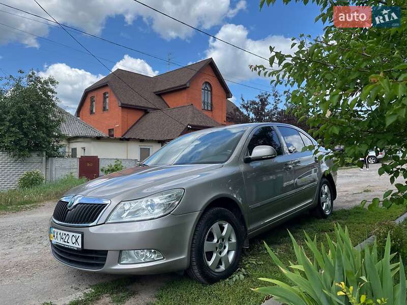 Лифтбек Skoda Octavia 2011 в Харькове