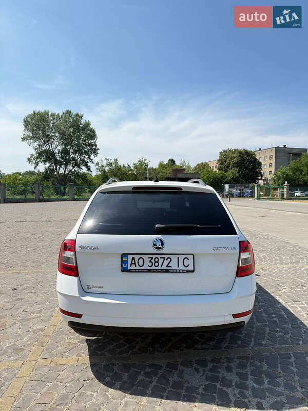 Універсал Skoda Octavia 2017 в Мукачевому