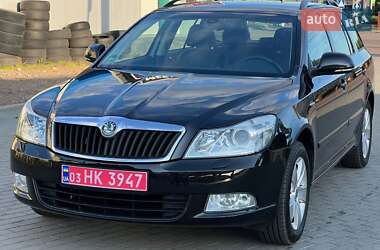Универсал Skoda Octavia 2010 в 