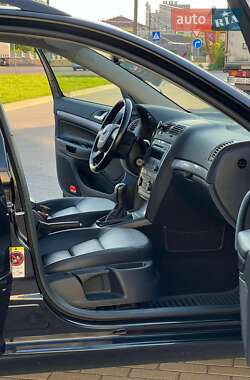 Универсал Skoda Octavia 2010 в 