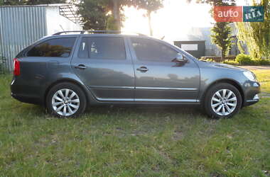 Универсал Skoda Octavia 2012 в 