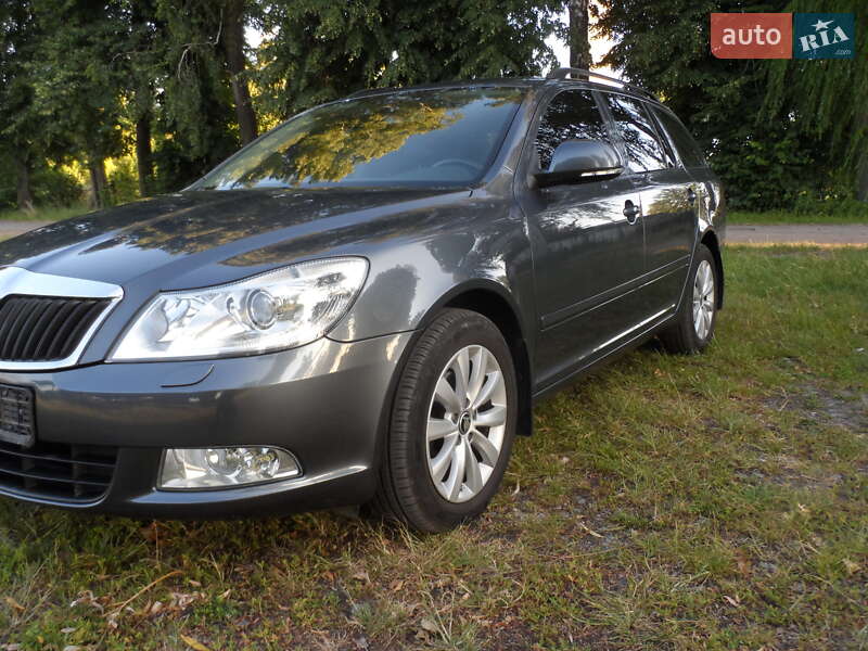 Універсал Skoda Octavia 2012 в Умані