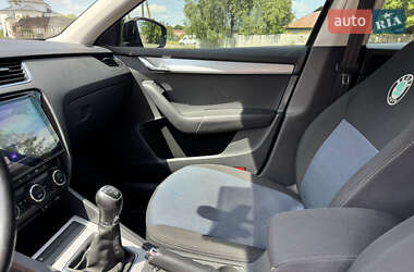Лифтбек Skoda Octavia 2014 в 