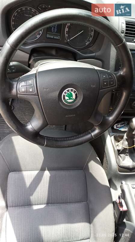 Універсал Skoda Octavia 2007 в Сумах