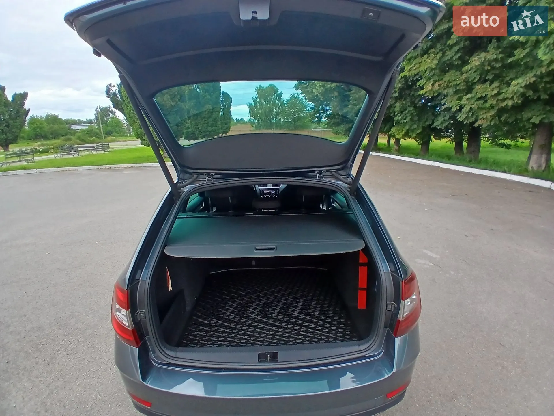 2019 Skoda Octavia - мініатюра 10