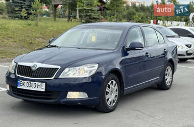 Ліфтбек Skoda Octavia 2010 в Рівному
