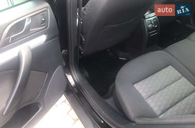 Універсал Skoda Octavia 2011 в 