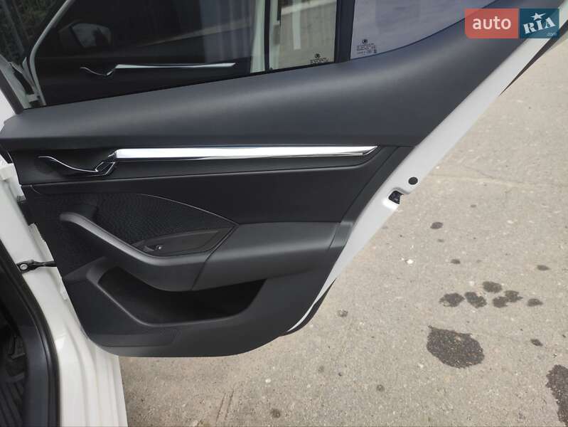Ліфтбек Skoda Octavia 2021 в Ізюмі