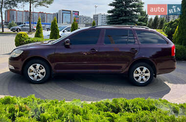 Универсал Skoda Octavia 2011 в 