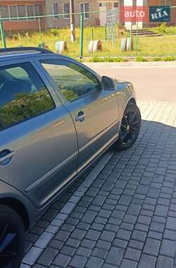 Универсал Skoda Octavia 2012 в 