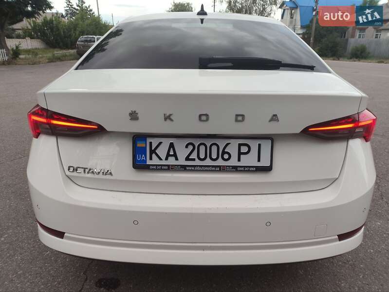 Лифтбек Skoda Octavia 2021 в Харькове