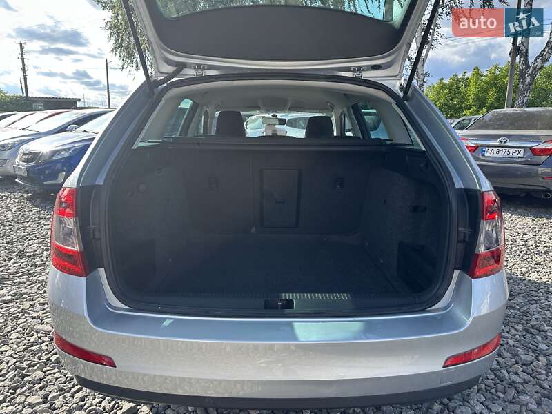 Универсал Skoda Octavia 2013 в Смеле