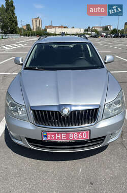 Универсал Skoda Octavia 2010 в Полтаве