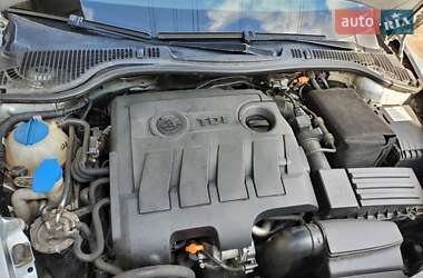 Универсал Skoda Octavia 2010 в 