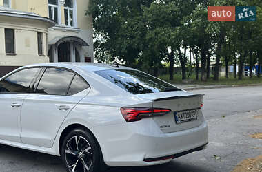 Ліфтбек Skoda Octavia 2024 в 