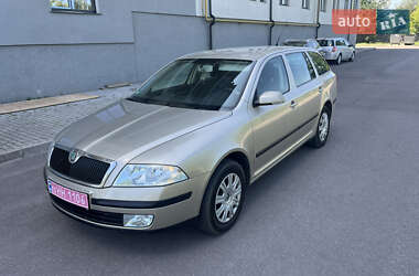 Универсал Skoda Octavia 2006 в Сарнах