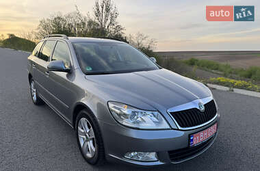 Универсал Skoda Octavia 2012 в Ровно