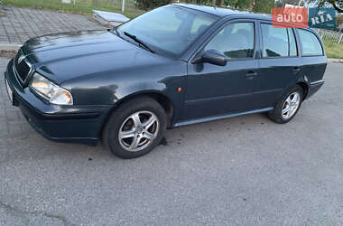 Универсал Skoda Octavia 1999 в Черкассах
