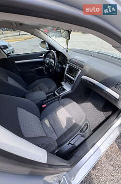Универсал Skoda Octavia 2010 в 