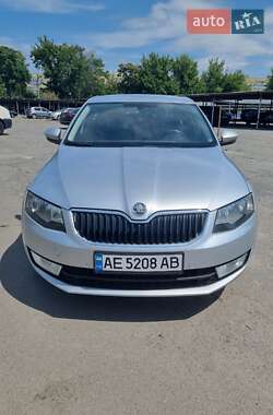 Лифтбек Skoda Octavia 2014 в Днепре