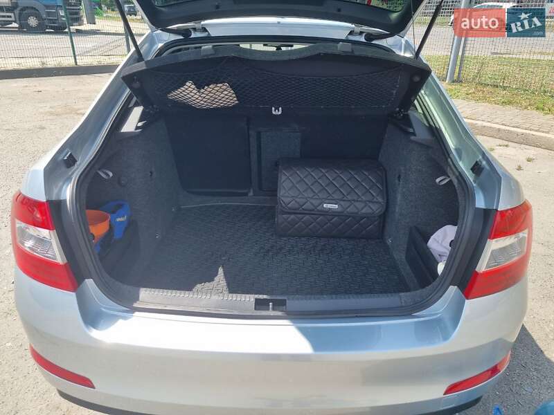 Ліфтбек Skoda Octavia 2014 в Дніпрі