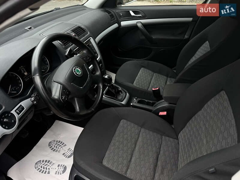 Универсал Skoda Octavia 2010 в Сумах