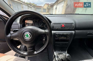 Универсал Skoda Octavia 2002 в 