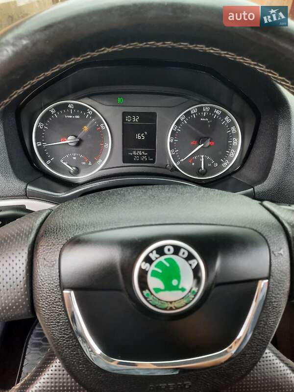 Ліфтбек Skoda Octavia 2012 в Іванкові