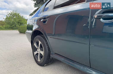 Лифтбек Skoda Octavia 1999 в 