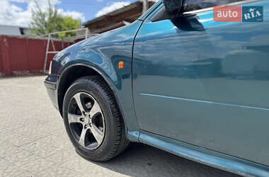 Лифтбек Skoda Octavia 1999 в 