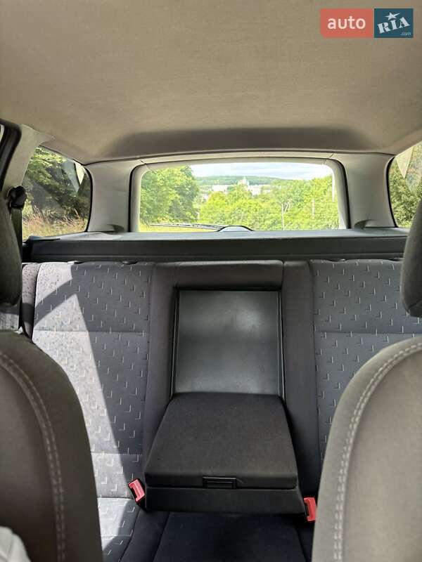 Универсал Skoda Octavia 2001 в Перемышлянах