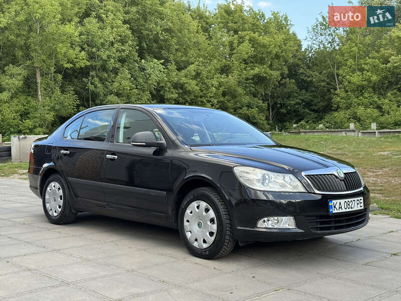 Ліфтбек Skoda Octavia 2008 в Смілі