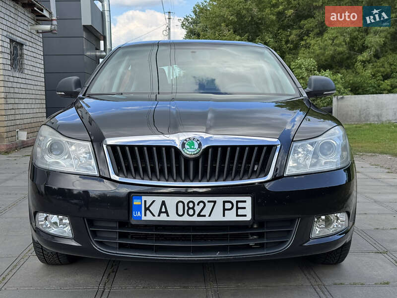 Ліфтбек Skoda Octavia 2008 в Смілі