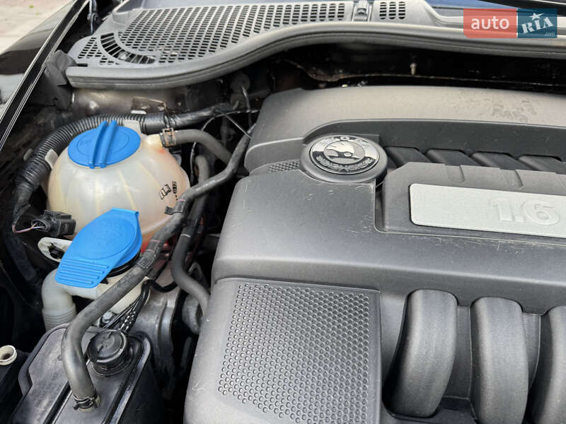 Ліфтбек Skoda Octavia 2008 в Смілі