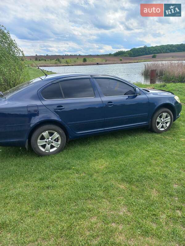 Ліфтбек Skoda Octavia 2010 в Горохові
