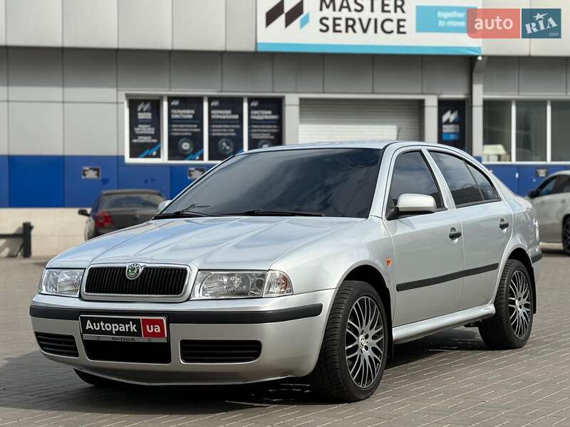 Skoda Octavia 2000