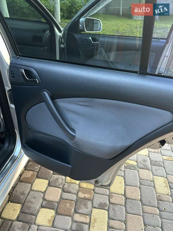Лифтбек Skoda Octavia 2005 в Киеве