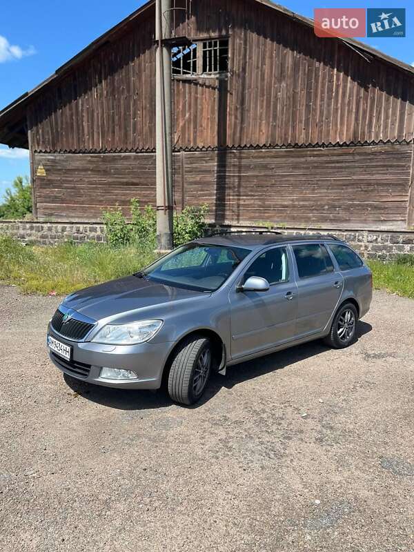 Універсал Skoda Octavia 2012 в Бердичеві
