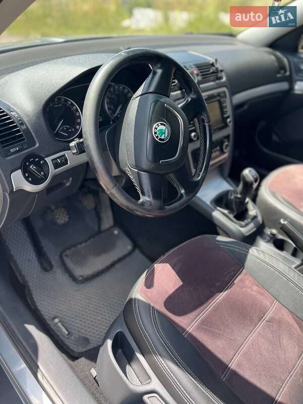 Універсал Skoda Octavia 2012 в Бердичеві