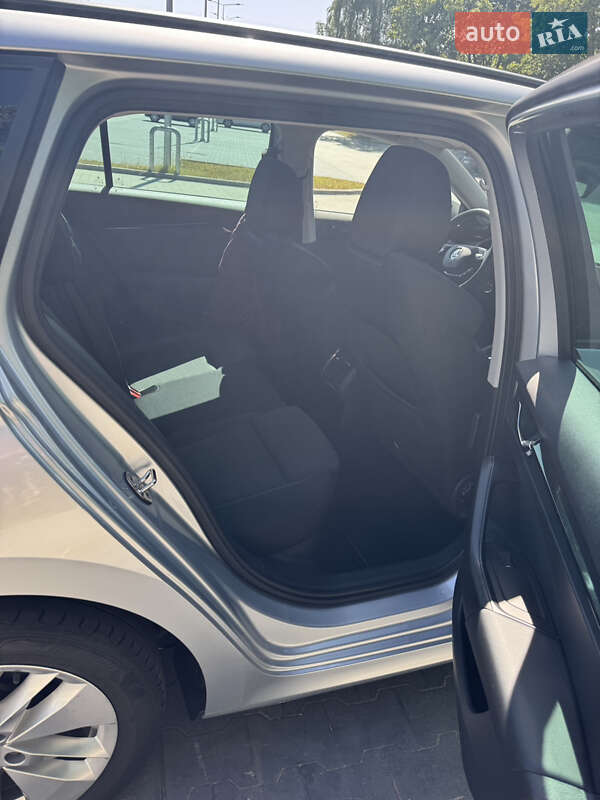 Універсал Skoda Octavia 2020 в Стрию