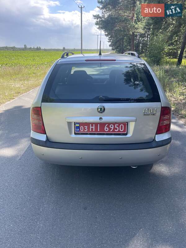 Универсал Skoda Octavia 2001 в Бородянке