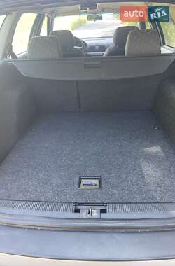 Универсал Skoda Octavia 2001 в 
