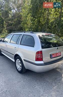Универсал Skoda Octavia 2001 в 